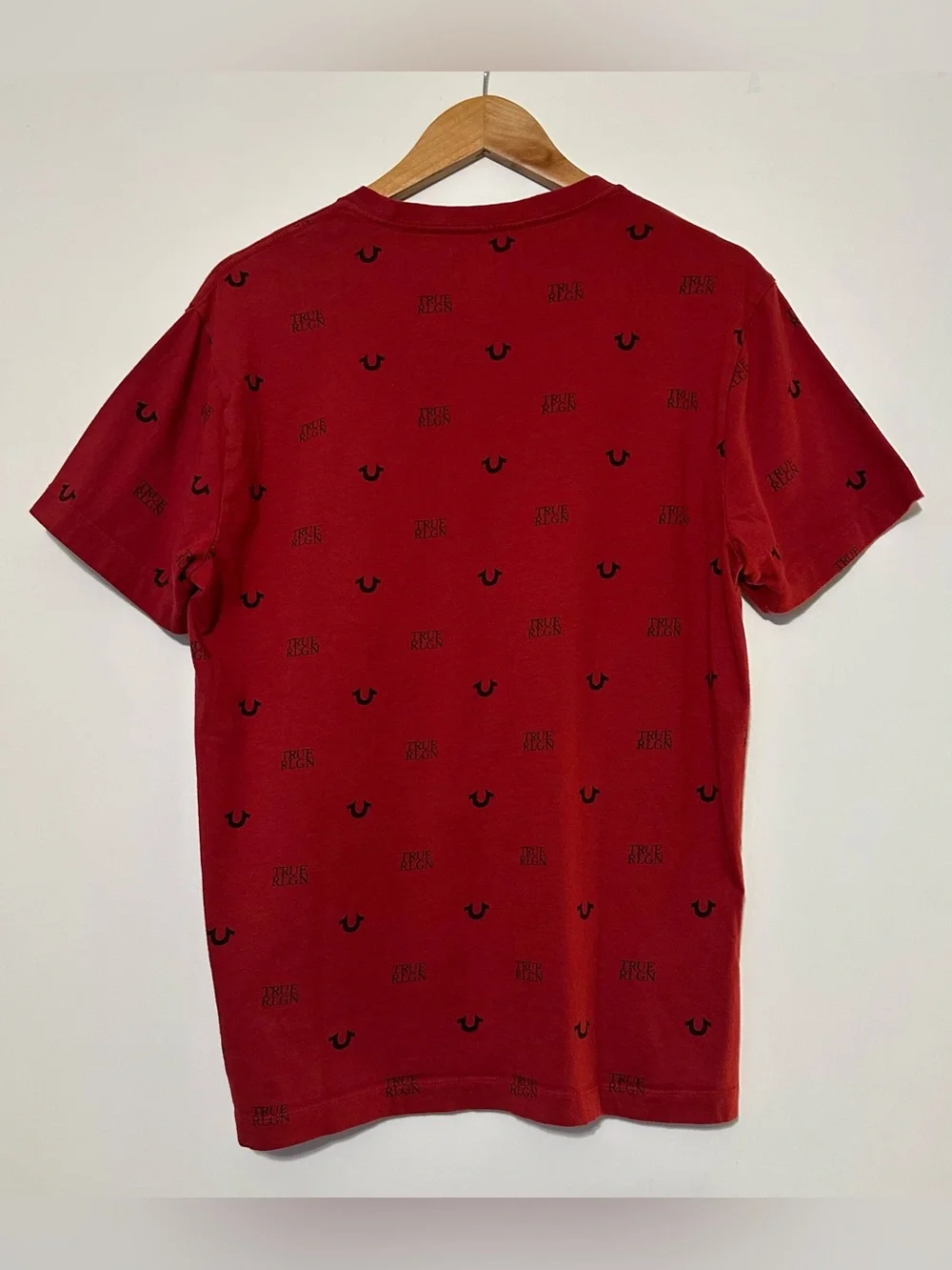True Religion Red Short-Sleeve Logo Print Casual Tee - Medium